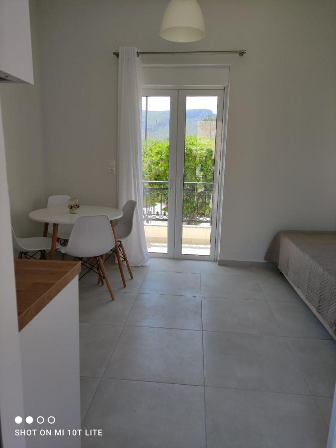 Yannis Apartments Amoudara Lasithiou エクステリア 写真