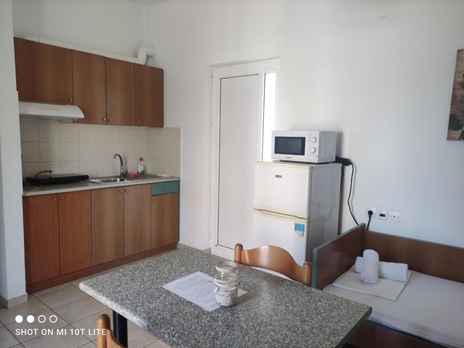 Yannis Apartments Amoudara Lasithiou エクステリア 写真